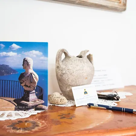 カサ コロンヌ *