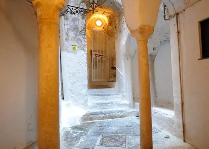 アパート カサ コロンヌ *